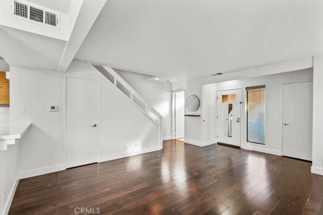 25761 Le Parc, Lake Forest, CA 92630