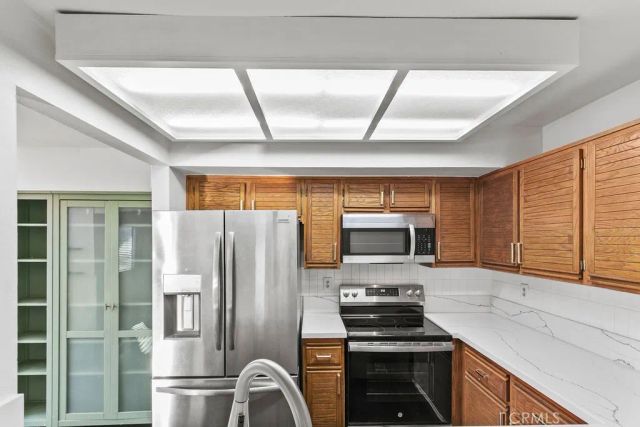 25761 Le Parc, Lake Forest, CA 92630