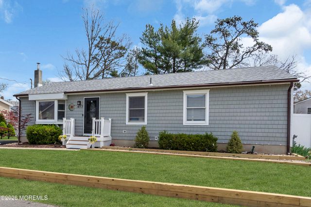 417 Anchor Avenue, Beachwood, NJ 08722