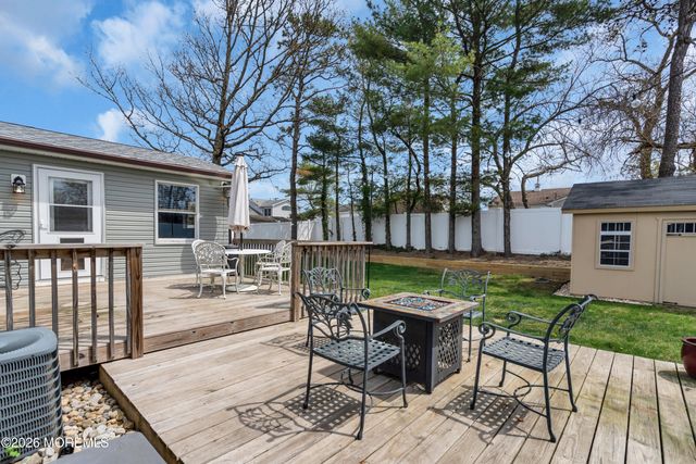 417 Anchor Avenue, Beachwood, NJ 08722