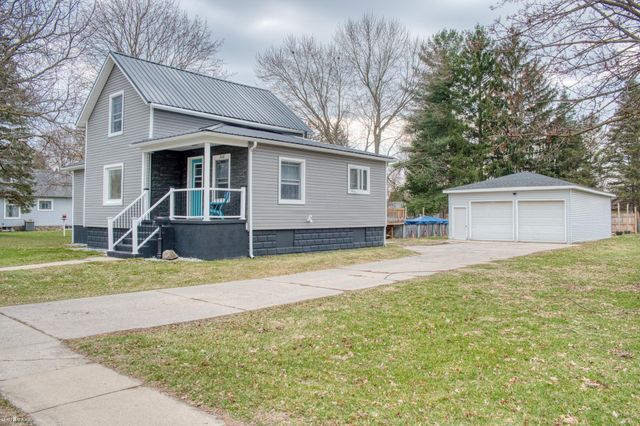 526 S Chipman Street, Owosso, MI 48867