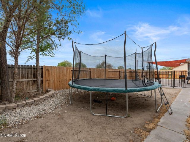 1346 Blue Sage Drive, Fallon, NV 89406
