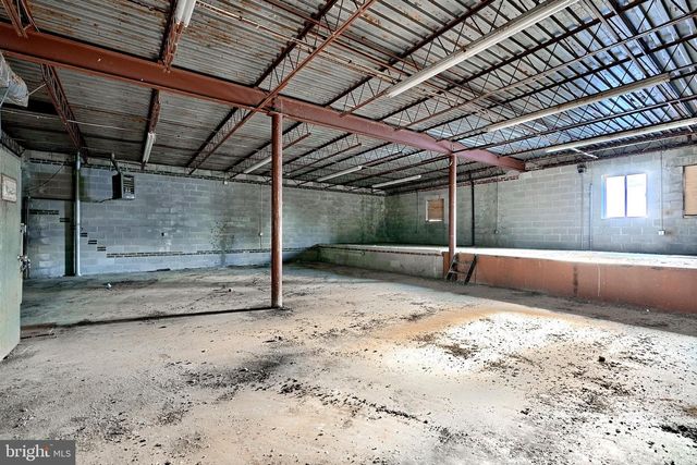 5400 REISTERSTOWN RD, Baltimore, MD 21215