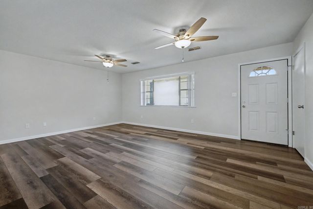 1320 Bayer St Street, Malvern, AR 72104