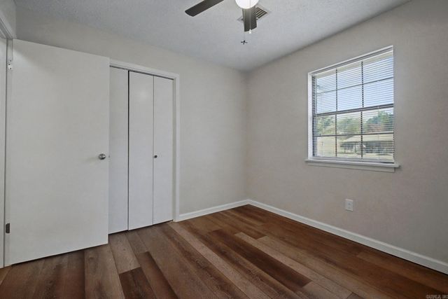 1320 Bayer St Street, Malvern, AR 72104