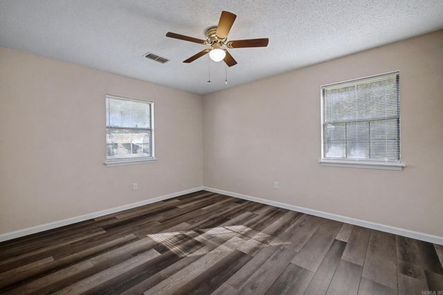 1320 Bayer St Street, Malvern, AR 72104