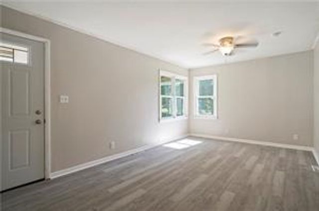 15309 E Mayes Road, Independence, MO 64050