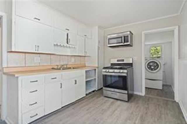 15309 E Mayes Road, Independence, MO 64050