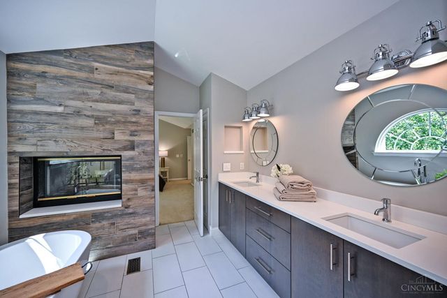 9341 Old Village Drive, Deerfield Twp., OH 45140
