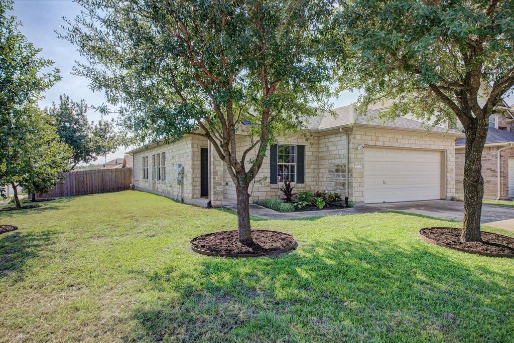 10913 Long Summer DR, Austin, TX 78754