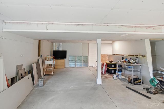 7490 Susan Springs Drive, West Chester, OH 45069