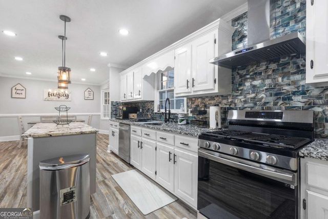2390 Stone Drive SW, Lilburn, GA 30047