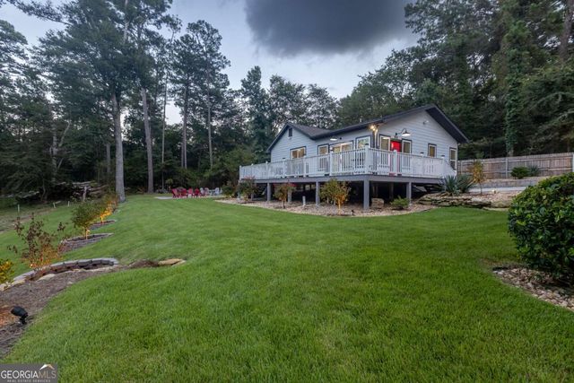 2390 Stone Drive SW, Lilburn, GA 30047