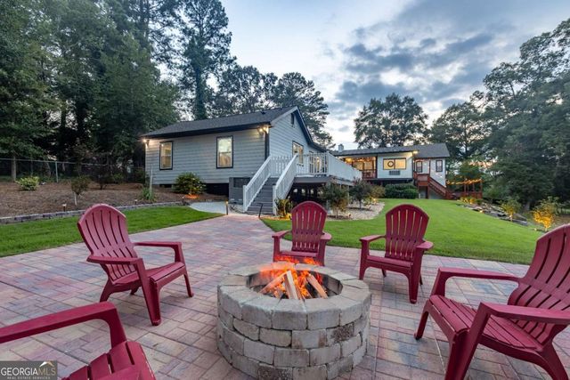 2390 Stone Drive SW, Lilburn, GA 30047