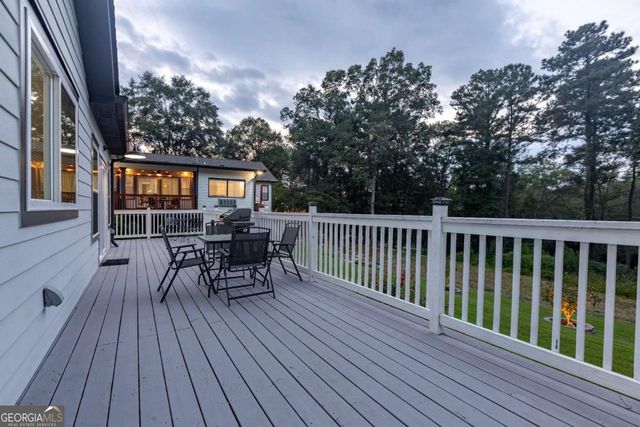 2390 Stone Drive SW, Lilburn, GA 30047