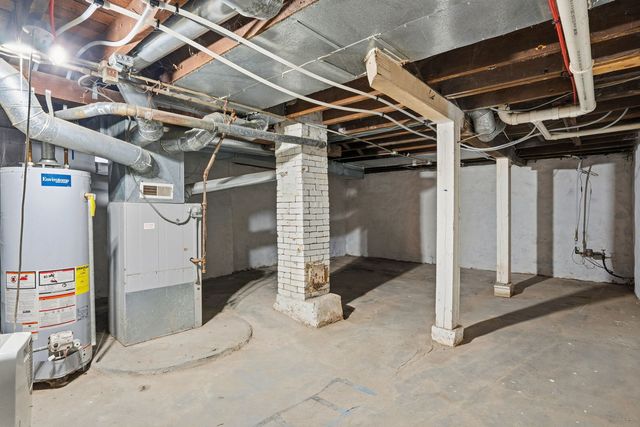 1324 Marquette Street, Davenport, IA 52804