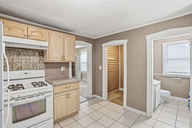 1324 Marquette Street, Davenport, IA 52804