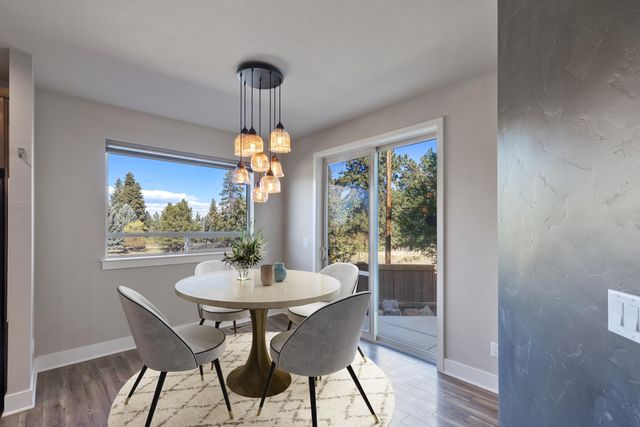 748 NE Vail Lane, Bend, OR 97701