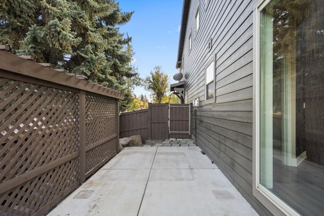 748 NE Vail Lane, Bend, OR 97701