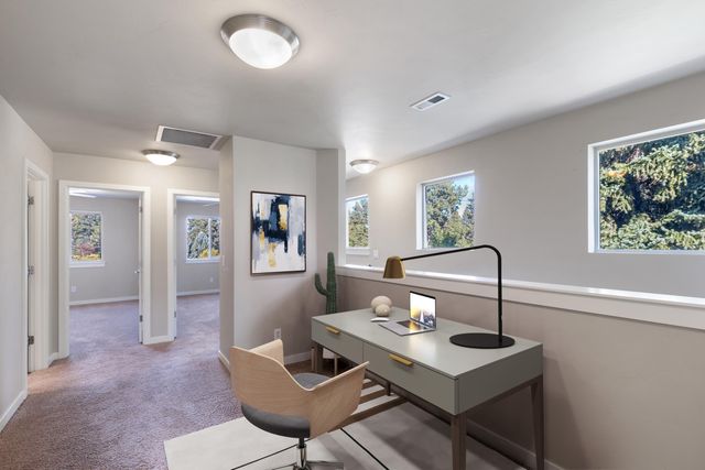 748 NE Vail Lane, Bend, OR 97701