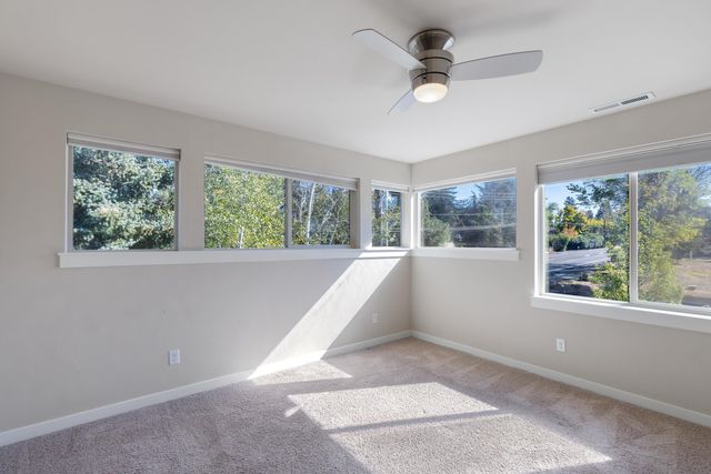 748 NE Vail Lane, Bend, OR 97701