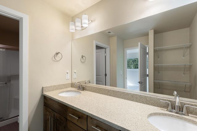 748 NE Vail Lane, Bend, OR 97701