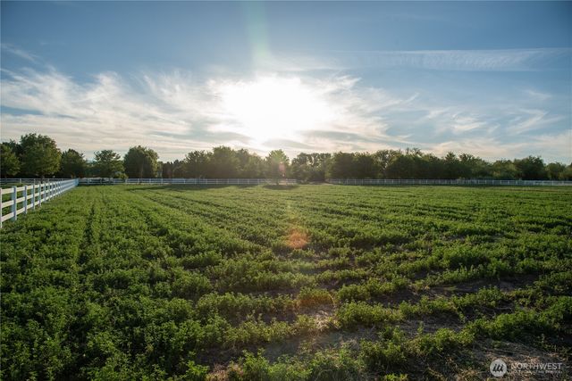 2 A Look Road, Ellensburg, WA 98926
