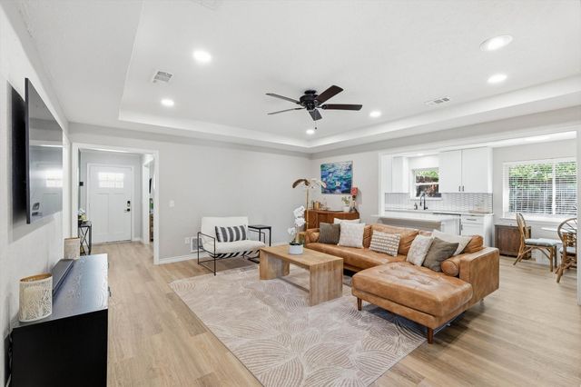 1112 Lopo Road, Flower Mound, TX 75028