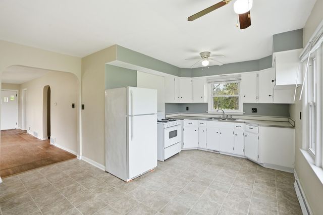 33 E 700 N, Valparaiso, IN 46383