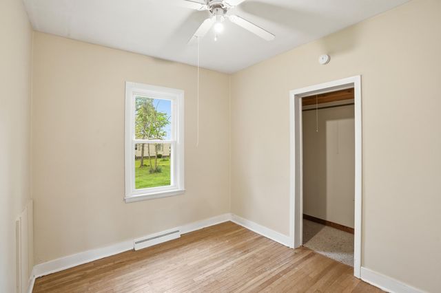 33 E 700 N, Valparaiso, IN 46383