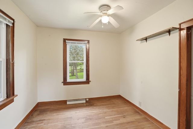 33 E 700 N, Valparaiso, IN 46383