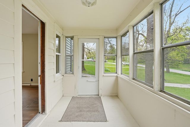 33 E 700 N, Valparaiso, IN 46383