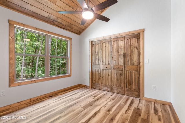 80 Oak Knob Drive, Murphy, NC 28906