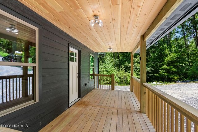 80 Oak Knob Drive, Murphy, NC 28906