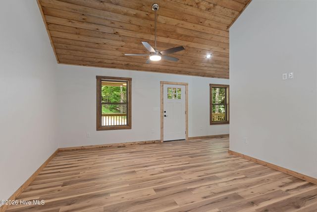 80 Oak Knob Drive, Murphy, NC 28906