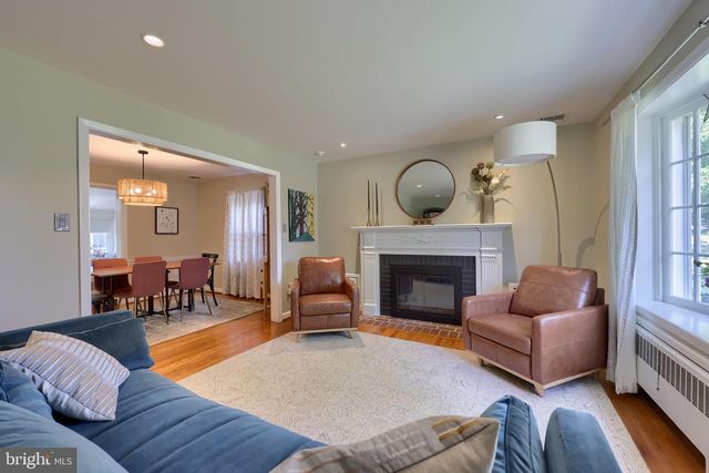 1024 SKYLINE DR, Lancaster, PA 17601
