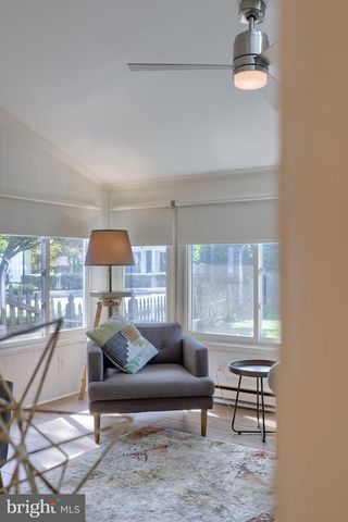 1024 SKYLINE DR, Lancaster, PA 17601
