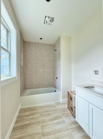 94 Lyman Rd A, Northampton, MA 01060