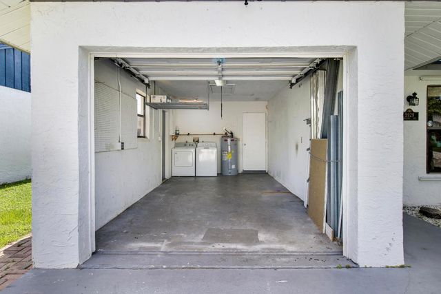 5929 SE Collins Avenue, Stuart, FL 34997