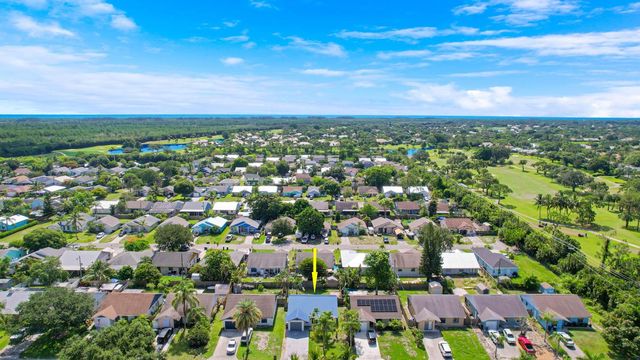 5929 SE Collins Avenue, Stuart, FL 34997