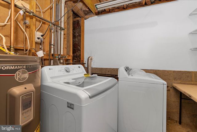 3902 NEWMAN CT, Waldorf, MD 20602