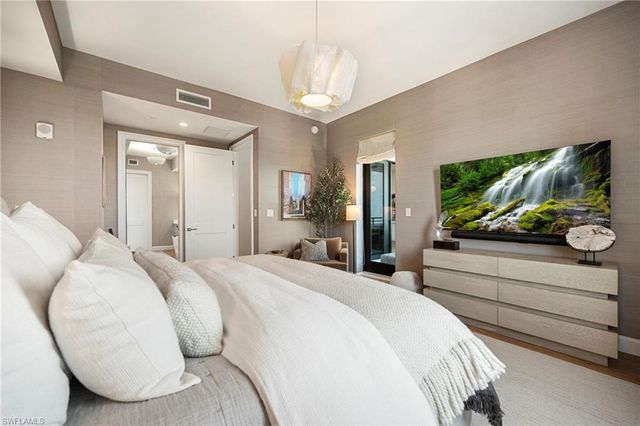 1115 Central AVE 443, Other, FL 34102