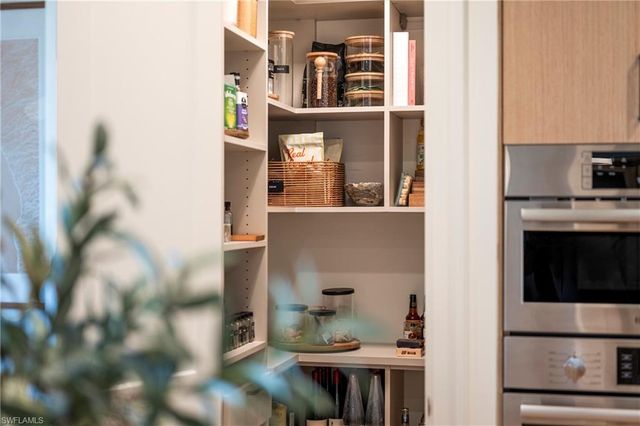 1115 Central AVE 443, Other, FL 34102