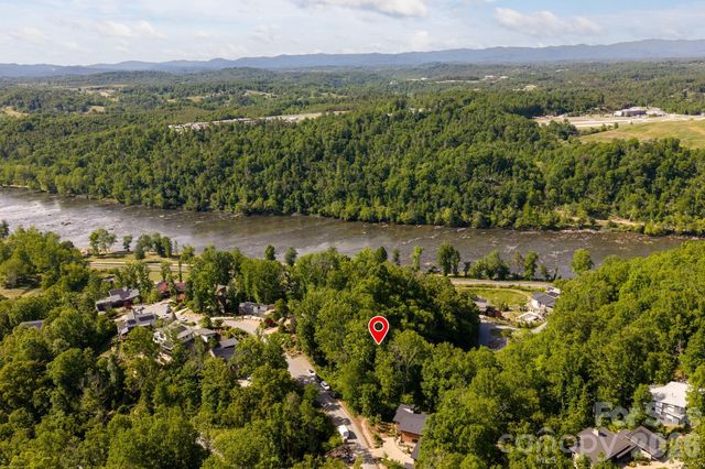 17 Tulip Poplar Trail 30, Asheville, NC 28804