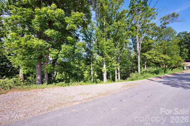 17 Tulip Poplar Trail 30, Asheville, NC 28804