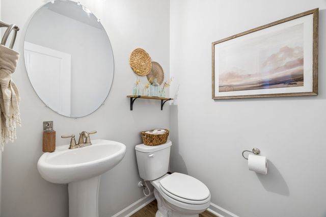 120 Macy Dr, Hendersonville, TN 37075