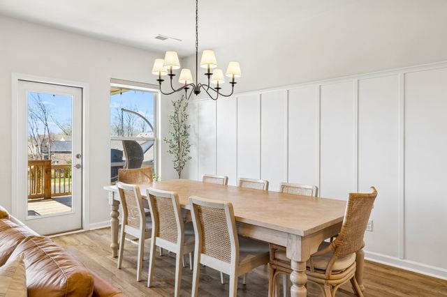 120 Macy Dr, Hendersonville, TN 37075