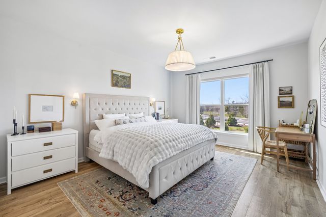 120 Macy Dr, Hendersonville, TN 37075