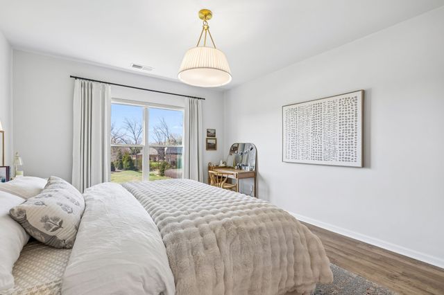 120 Macy Dr, Hendersonville, TN 37075