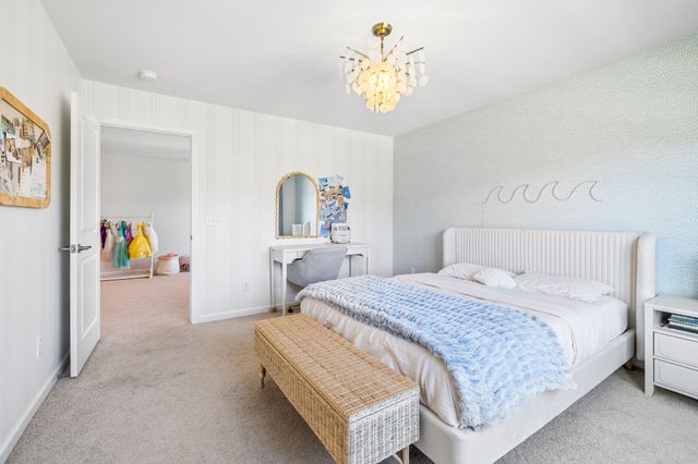 120 Macy Dr, Hendersonville, TN 37075